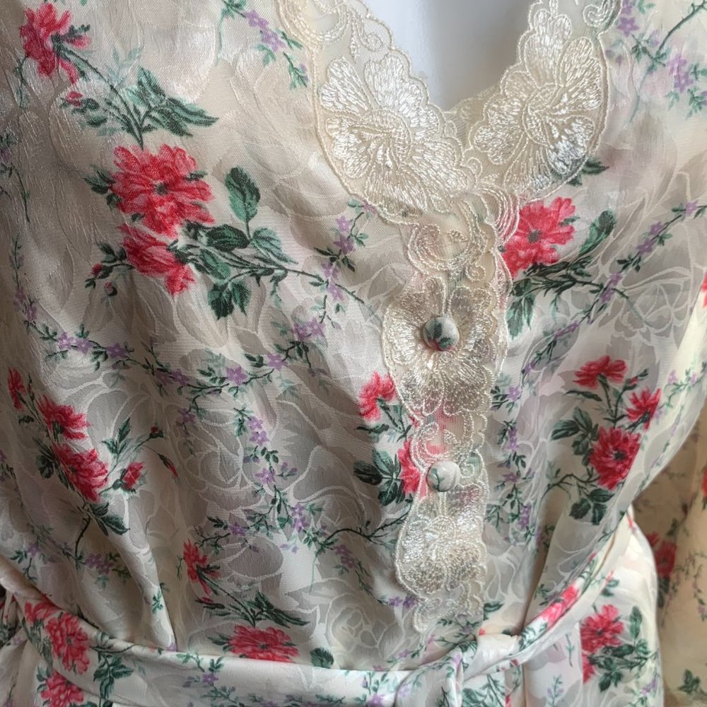 Vintage Lingerie Set - image 5